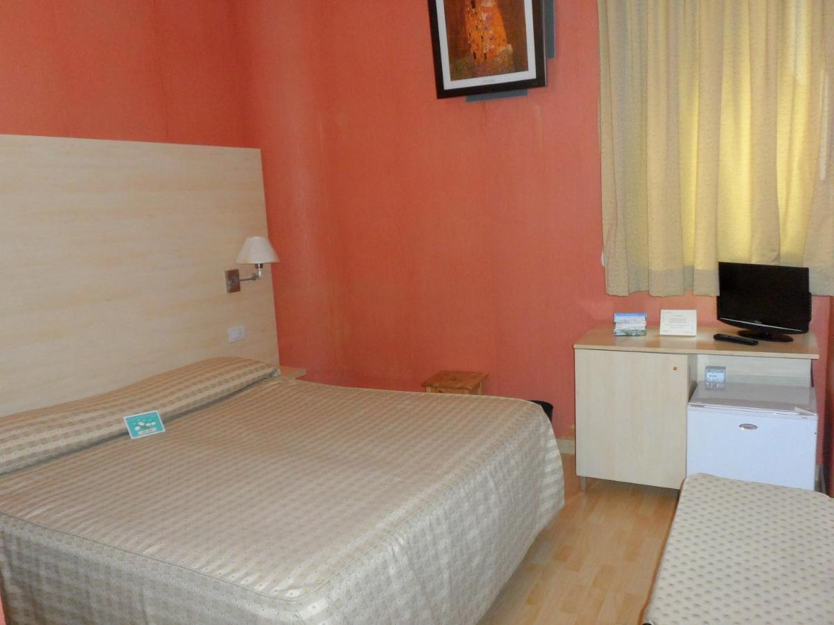 Hotel Diecimare Cava De' Tirreni Luaran gambar