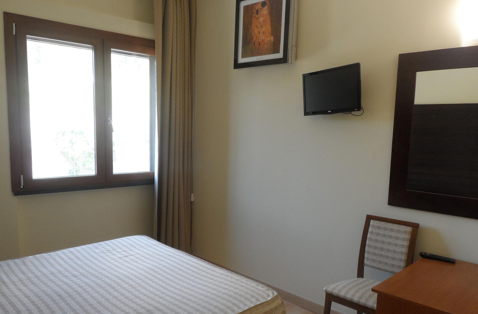 Hotel Diecimare Cava De' Tirreni Luaran gambar