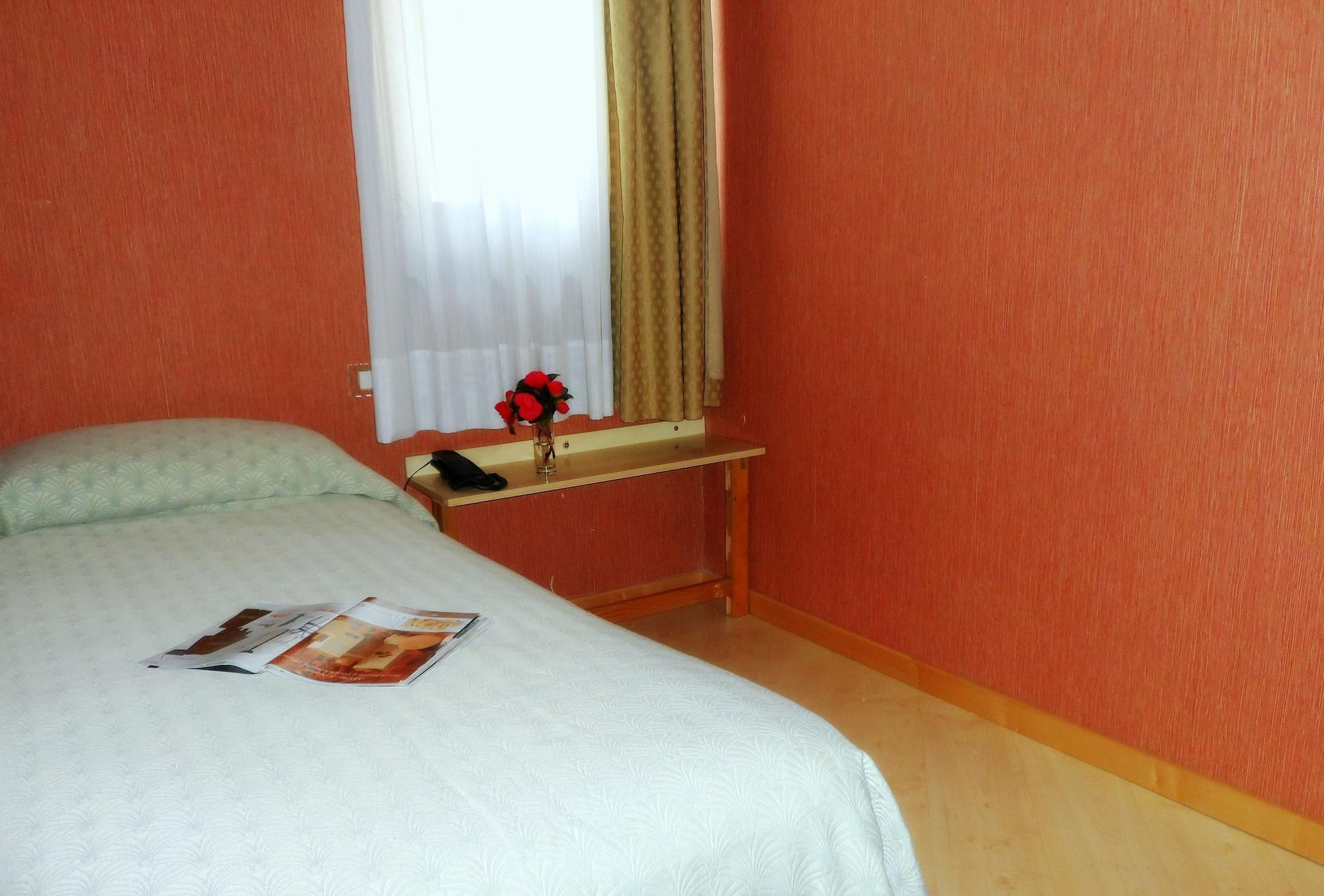 Hotel Diecimare Cava De' Tirreni Luaran gambar