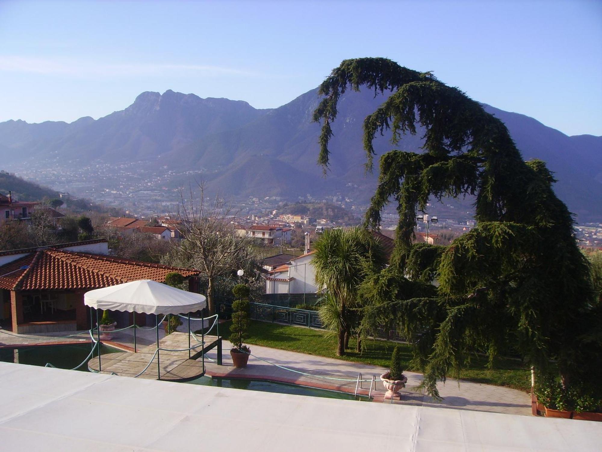 Hotel Diecimare Cava De' Tirreni Luaran gambar