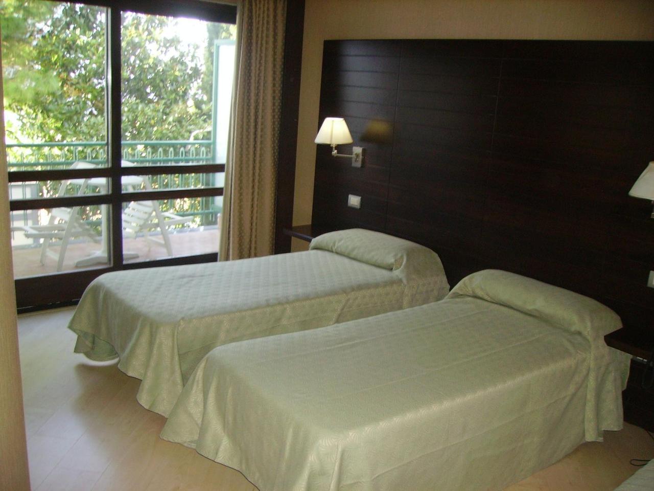 Hotel Diecimare Cava De' Tirreni Luaran gambar